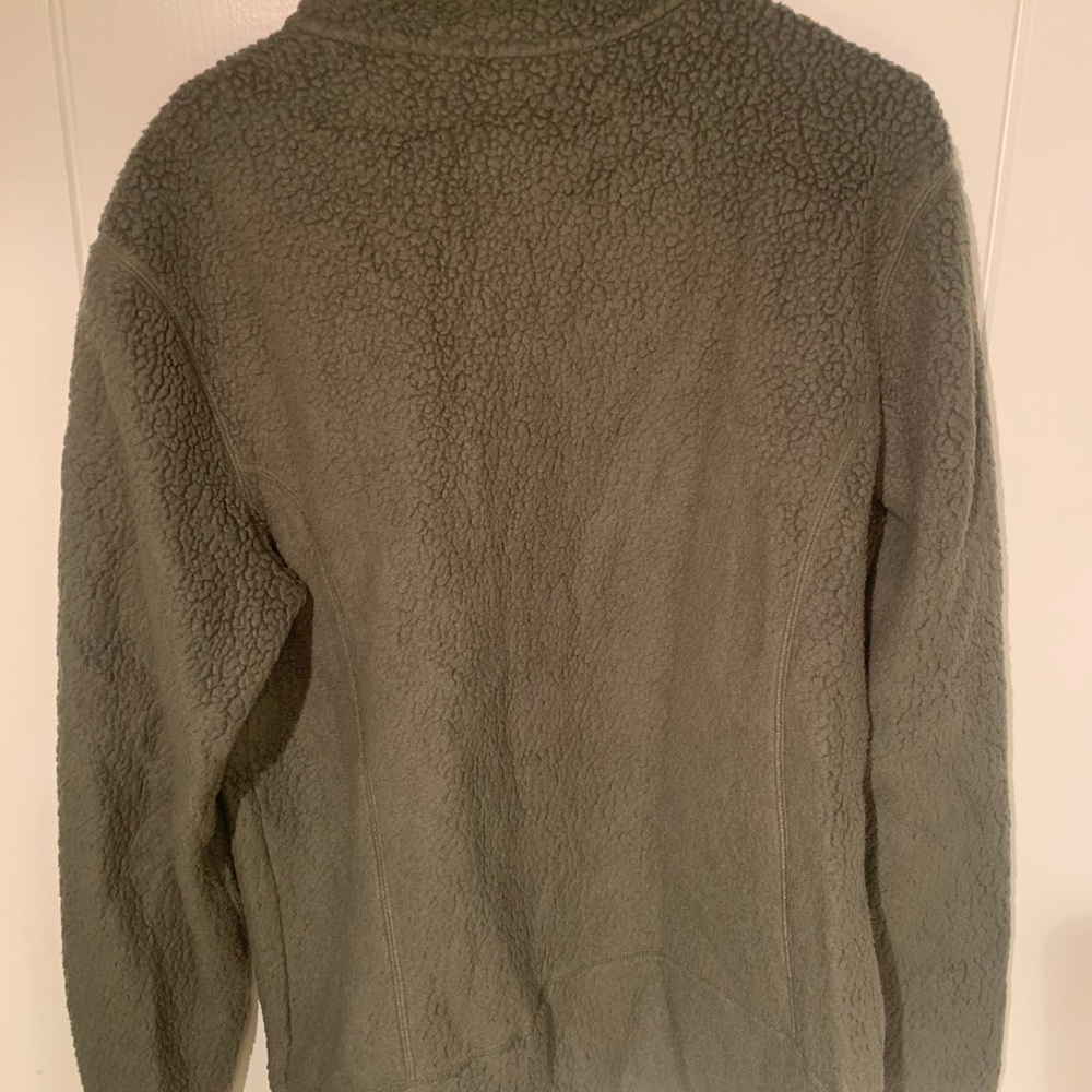 Patagonia mens army green 1/4 zip fleece